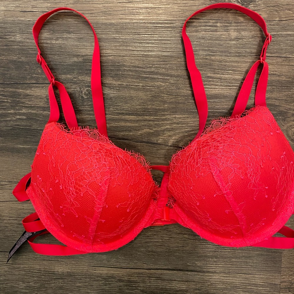 Victorias Secret push up bra